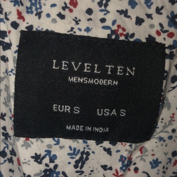 Causal Button Down Short Sleeve Shirt - Picture 3 of 3